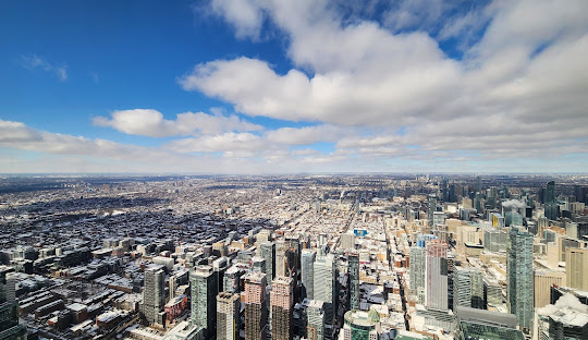 Toronto’s Architectural Landscape: A Blend of Old and New